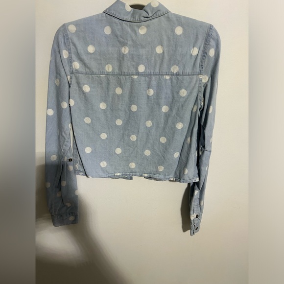 CHAMBRAY Xsmall POLKA DOT CROPPED SHIRT - Picture 2 of 13